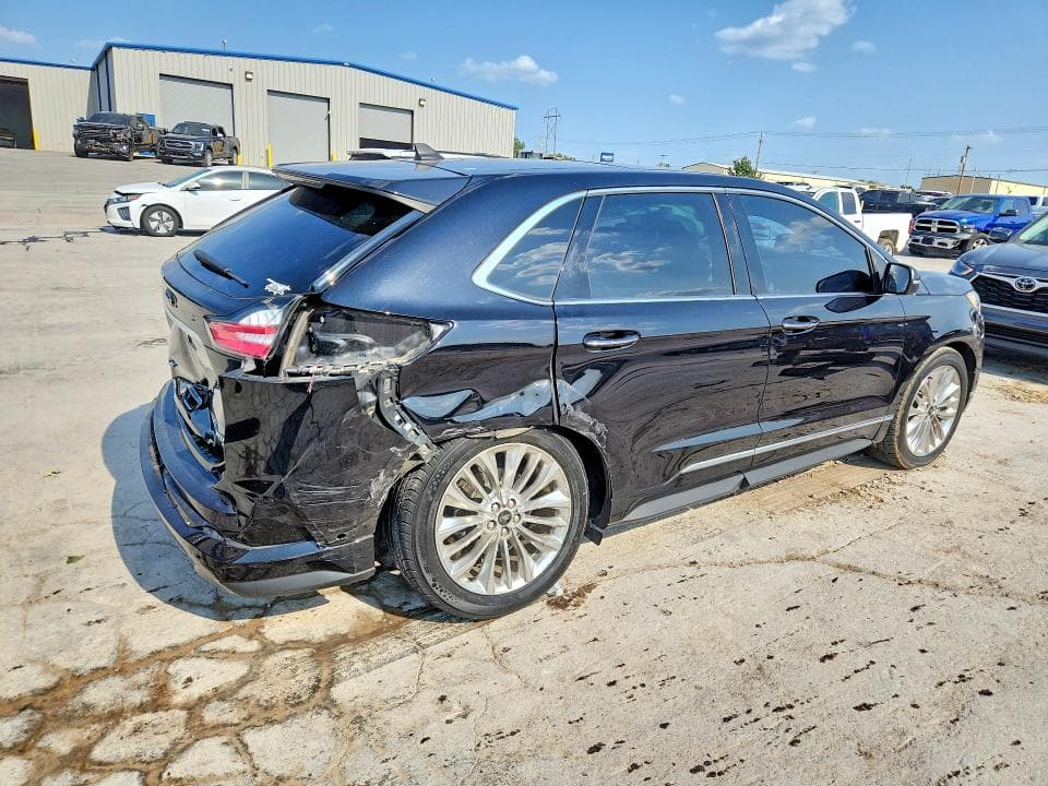 2020 FORD EDGE TITANIUM 3