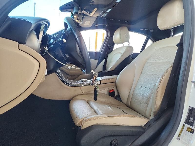 2018 MERCEDES-BENZ C 300 7