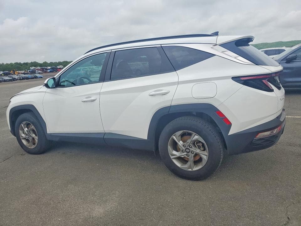 2023 HYUNDAI TUCSON SEL 2