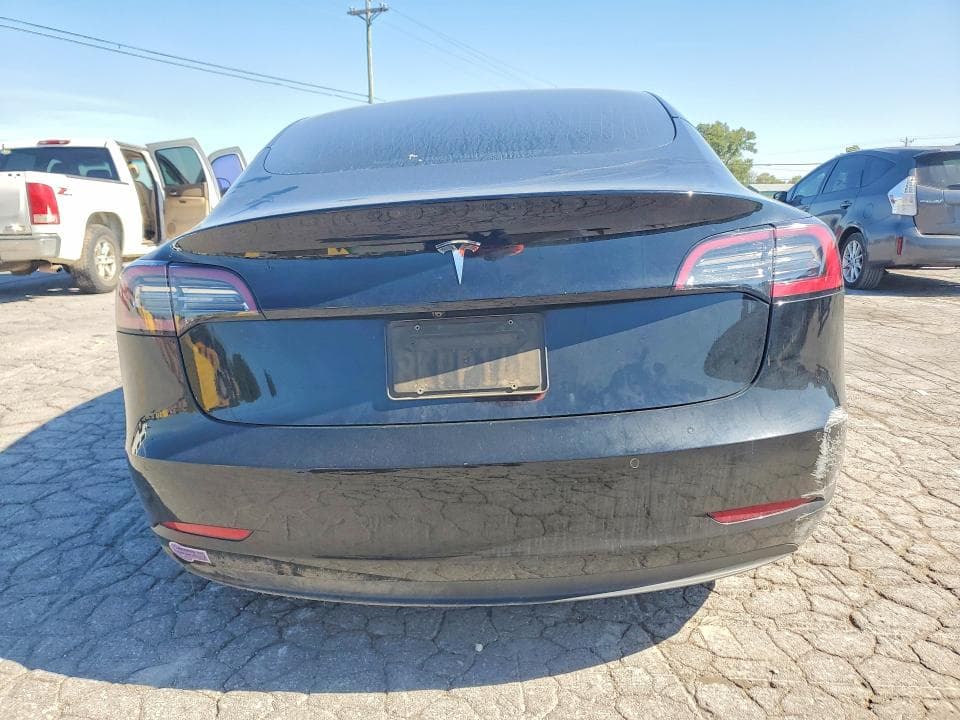 2019 TESLA MODEL 3 6