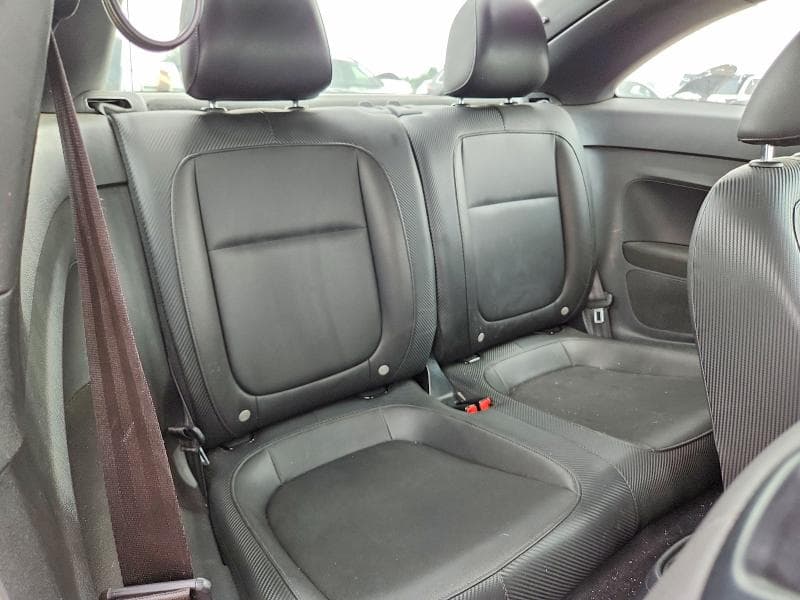 2017 VOLKSWAGEN BEETLE 1.8T 10
