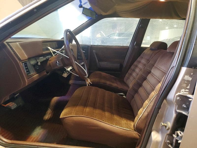 1983 CHEVROLET CELEBRITY 7