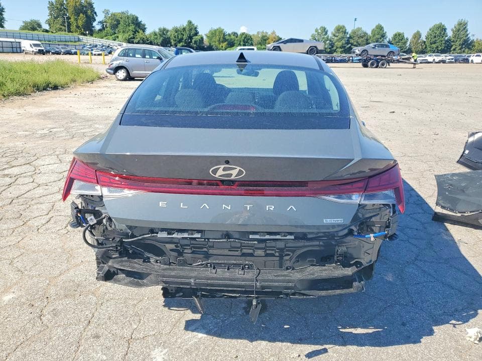 2026 HYUNDAI ELANTRA HYBRID BLUE 6
