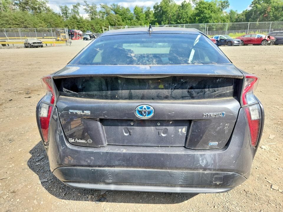 2017 TOYOTA PRIUS TWO ECO 6
