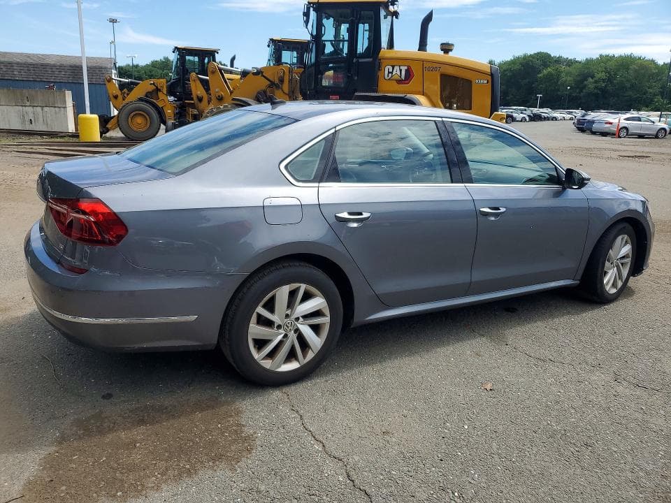 2018 VOLKSWAGEN PASSAT SE 3