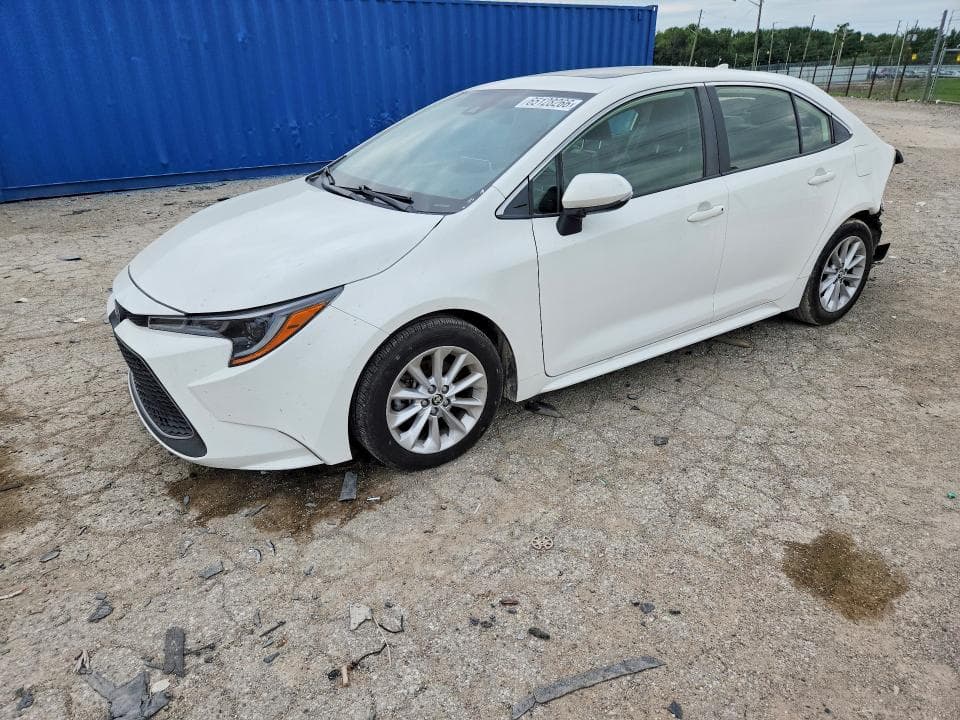 2022 TOYOTA COROLLA XLE - 1