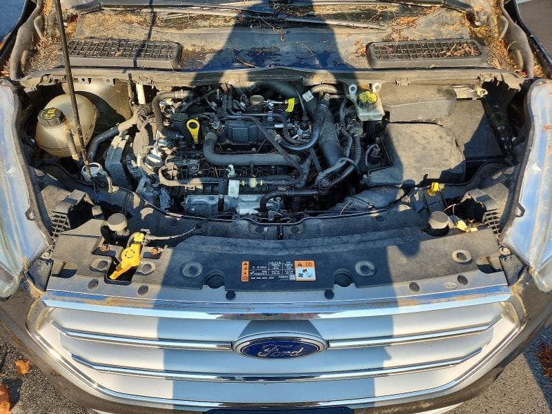2017 FORD ESCAPE SE 11