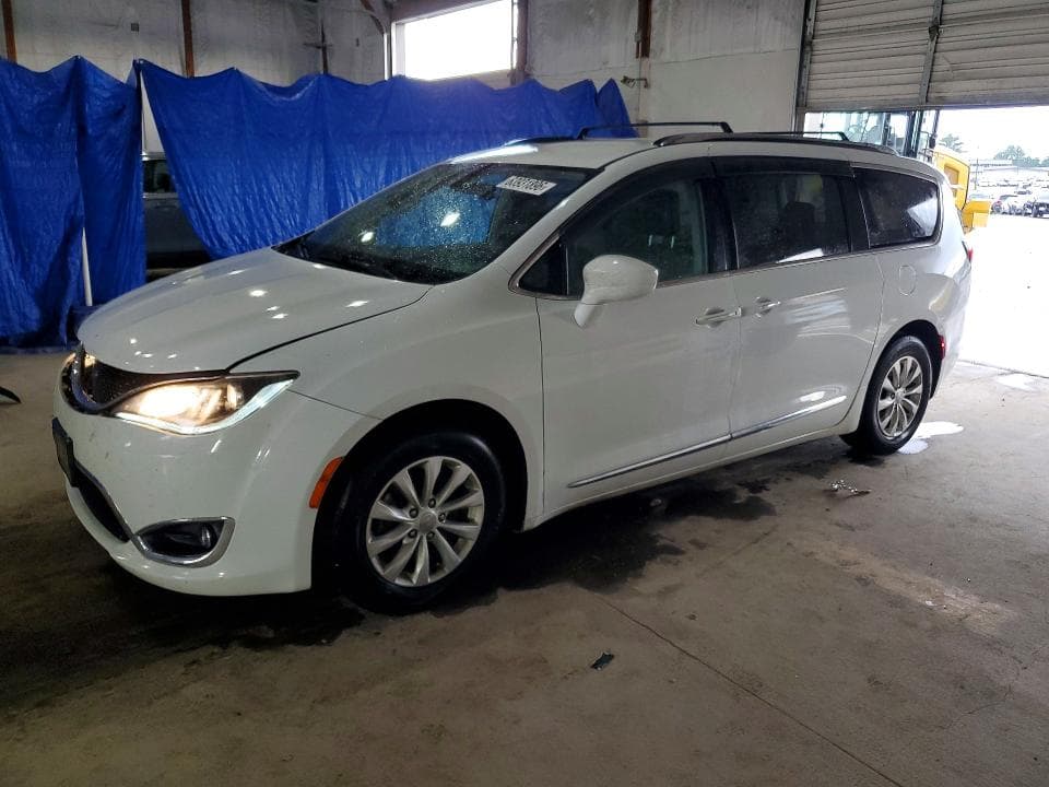 2019 CHRYSLER PACIFICA TOURING L - 1
