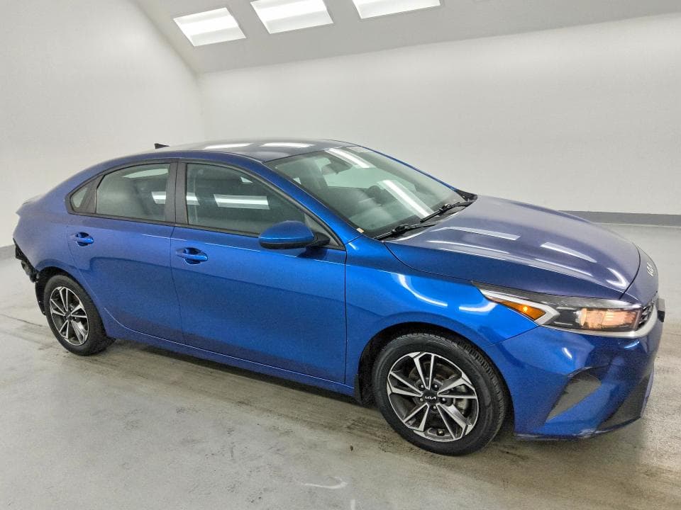2023 KIA FORTE LXS 4