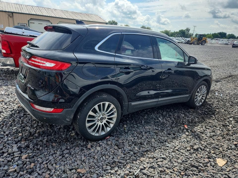 2017 LINCOLN MKC RESERVE 3