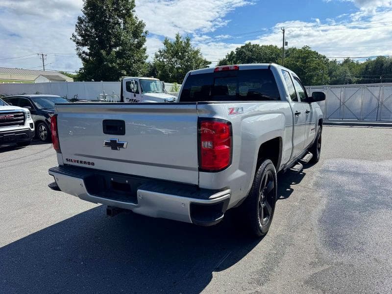 2017 CHEVROLET SILVERADO K1500 LT 3
