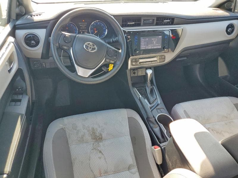 2018 TOYOTA COROLLA LE 8