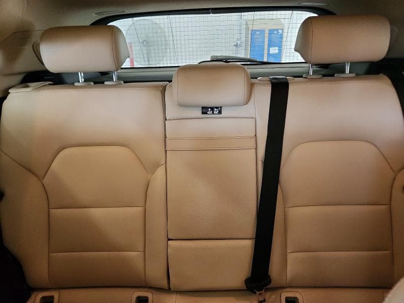2019 MERCEDES-BENZ GLA 250 4MATIC 10