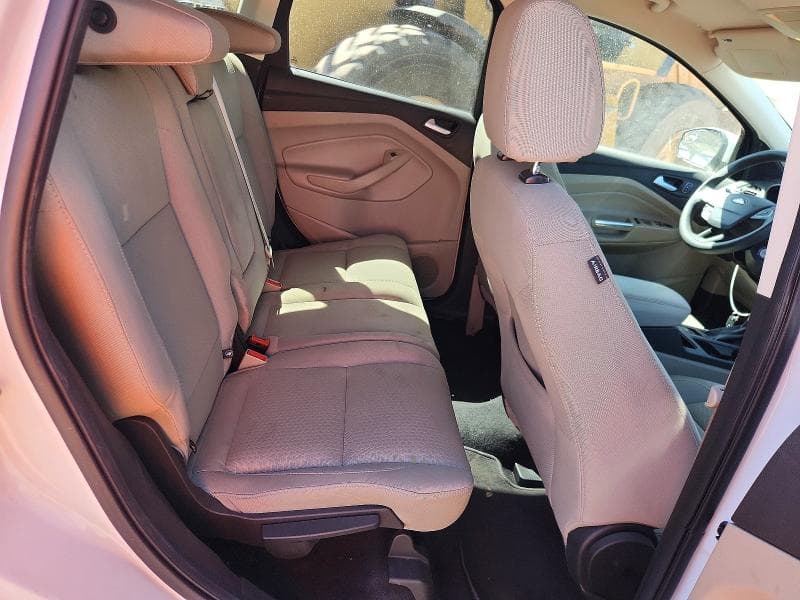 2017 FORD ESCAPE SE 11