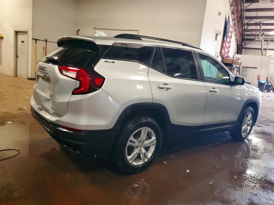 2022 GMC TERRAIN SLE 3