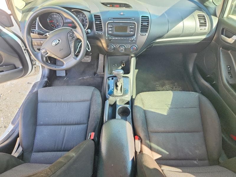 2017 KIA FORTE LX 8
