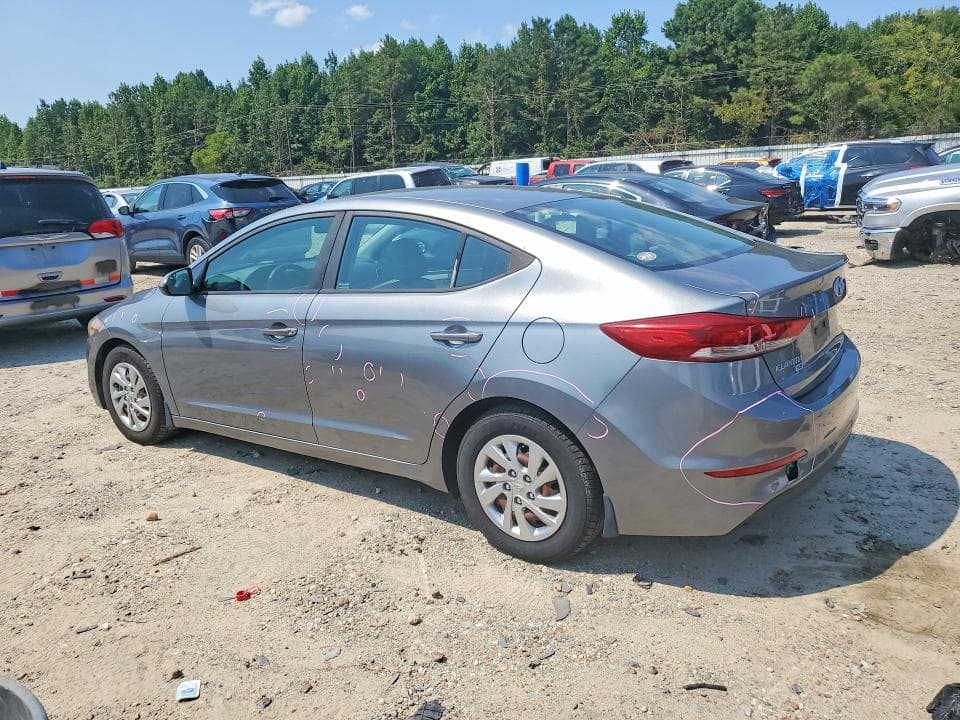 2018 HYUNDAI ELANTRA SE 2