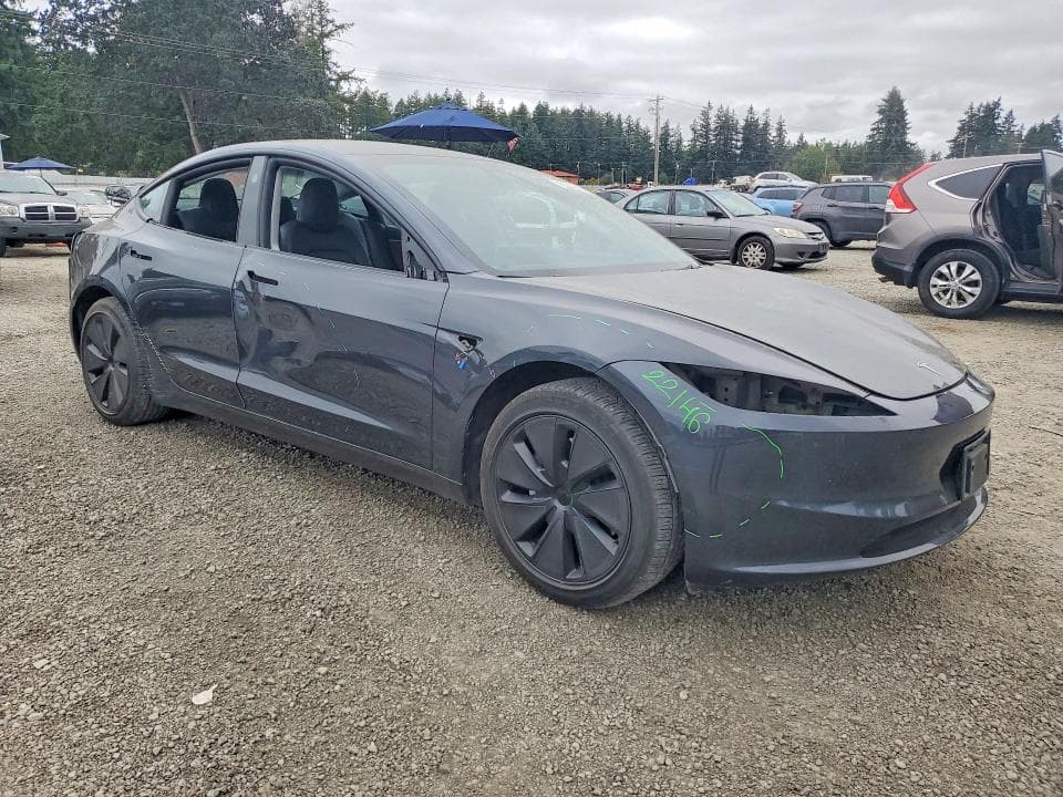 2024 TESLA MODEL 3 4