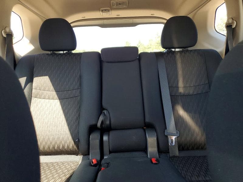 2019 NISSAN ROGUE S 10