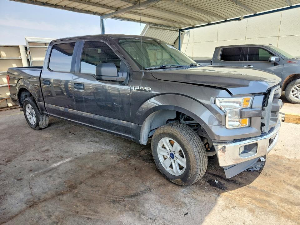 2017 FORD F150 SUPERCREW 4