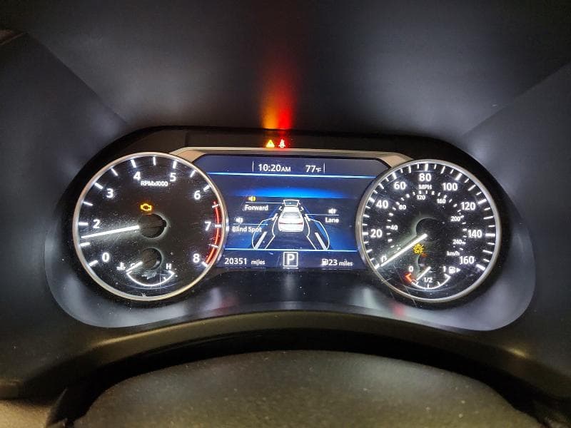 2025 NISSAN SENTRA SV 9
