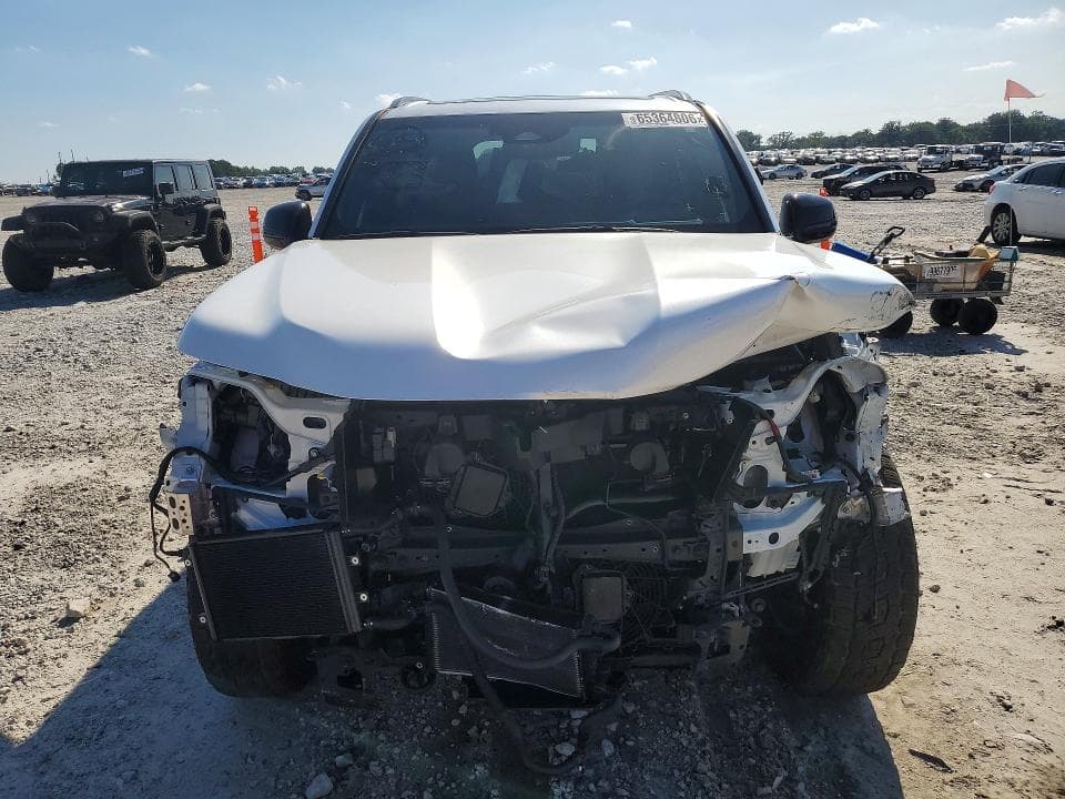 2025 LEXUS LX 700H OVERTRAIL 5