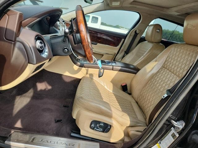 2019 JAGUAR XJL PORTFOLIO 7