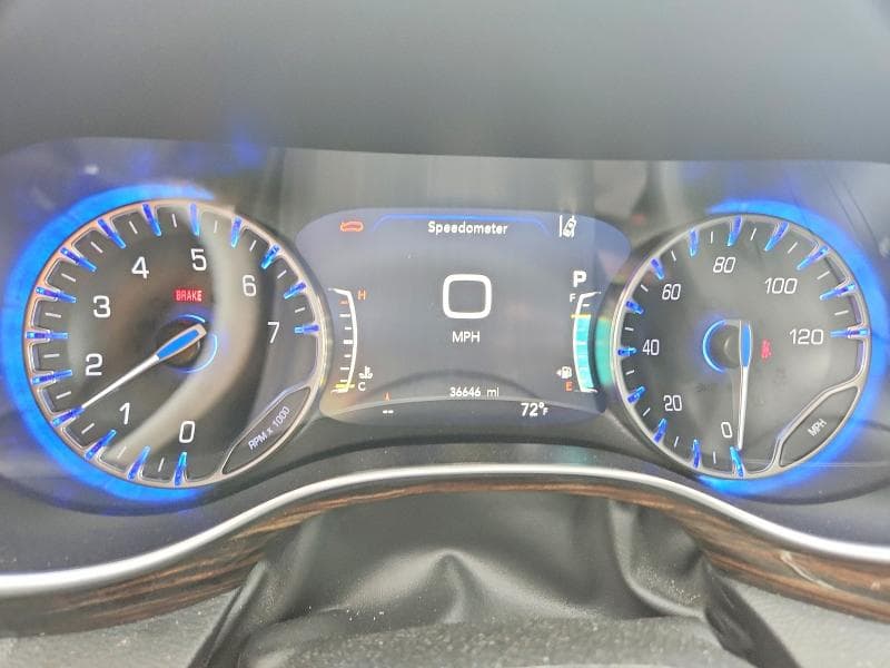 2023 CHRYSLER PACIFICA LIMITED 9