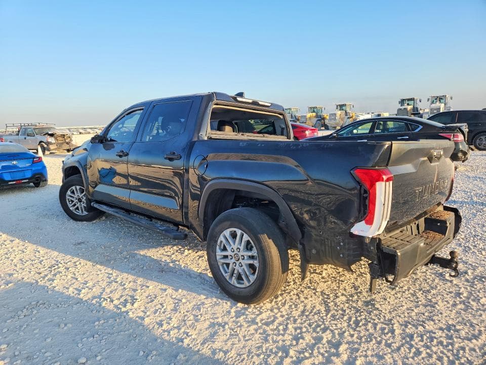 2024 TOYOTA TUNDRA SR5 2