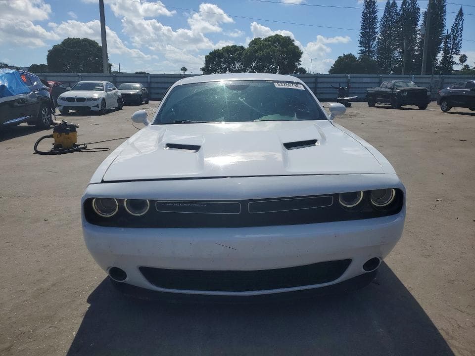 2019 DODGE CHALLENGER SXT 5