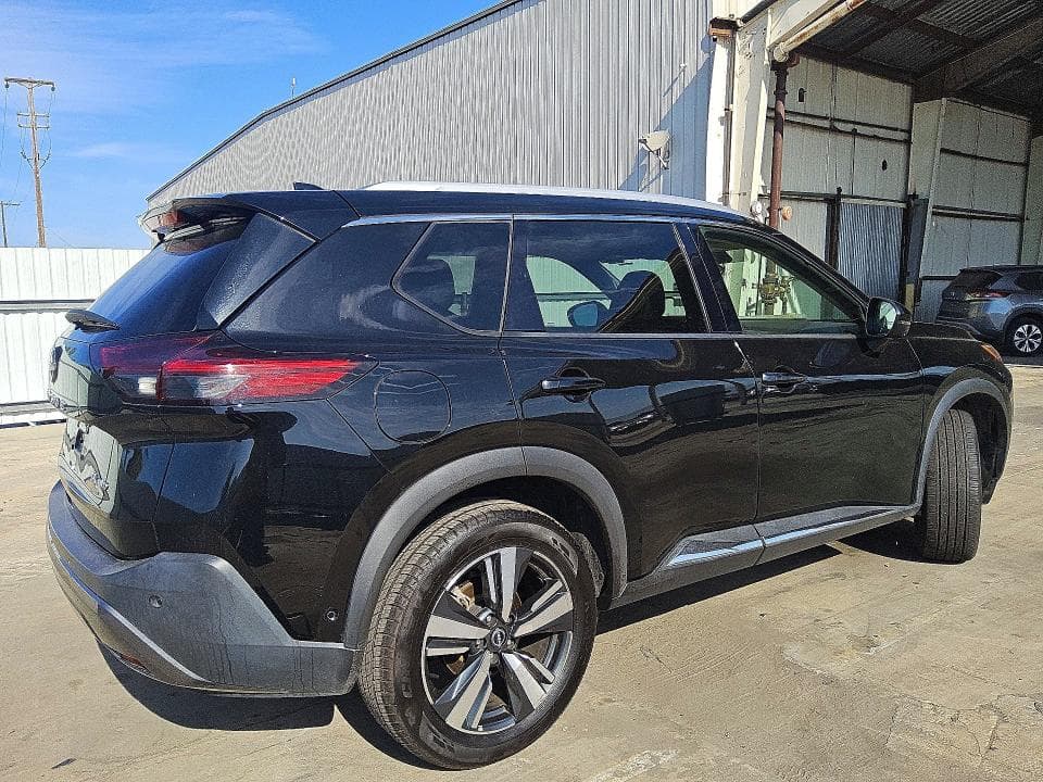 2023 NISSAN ROGUE SL 3