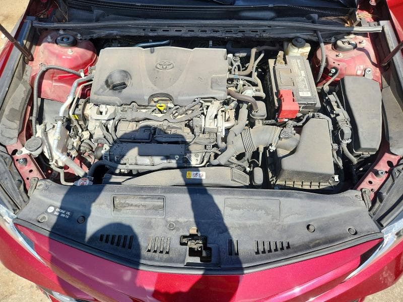 2018 TOYOTA CAMRY LE 11