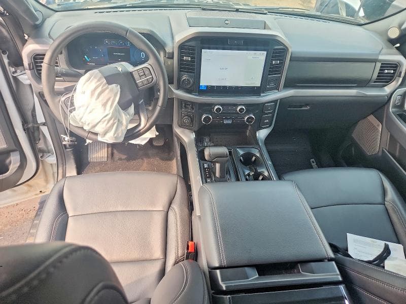 2025 FORD F150 XLT 8