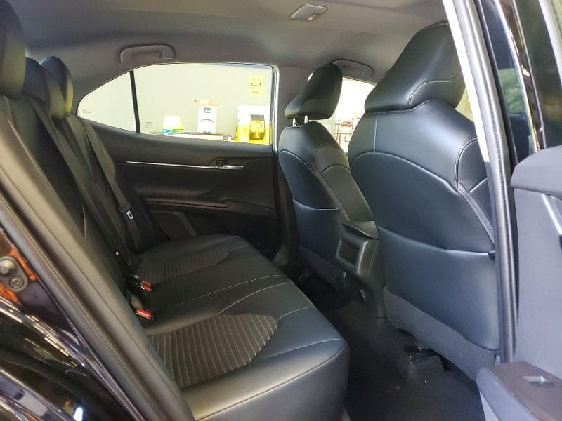 2022 TOYOTA CAMRY SE 10