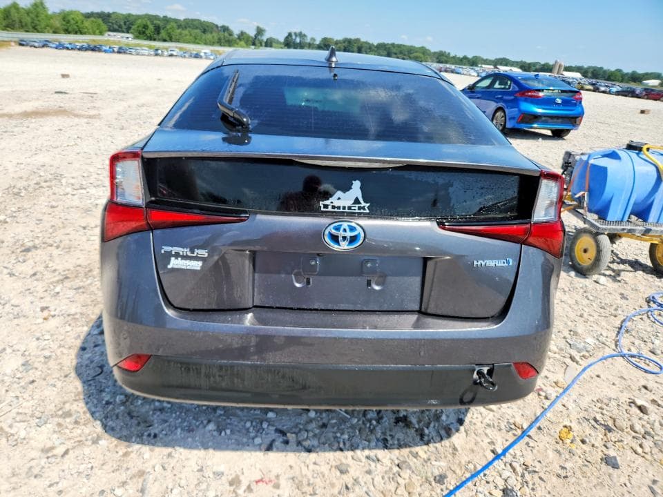 2020 TOYOTA PRIUS LE 6