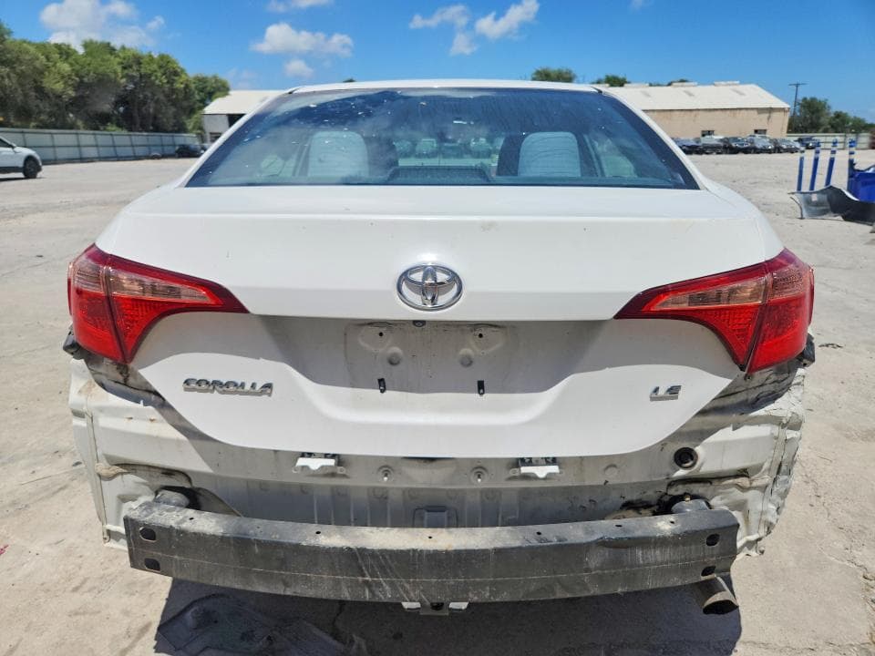 2017 TOYOTA COROLLA LE 6