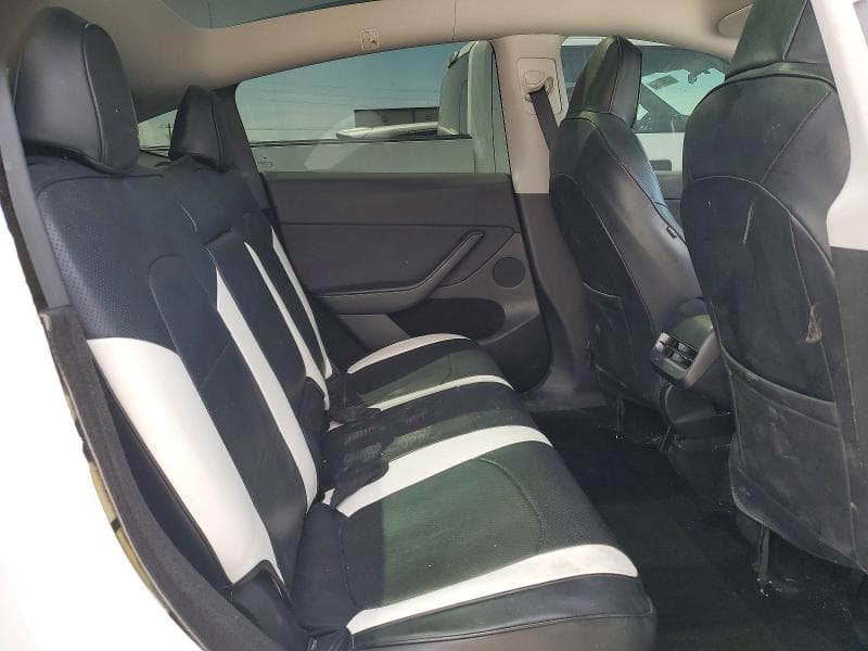 2023 TESLA MODEL Y 10