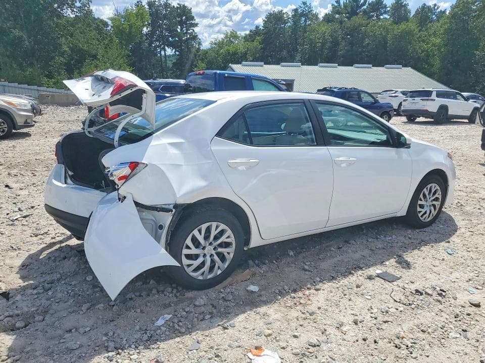 2019 TOYOTA COROLLA LE 3