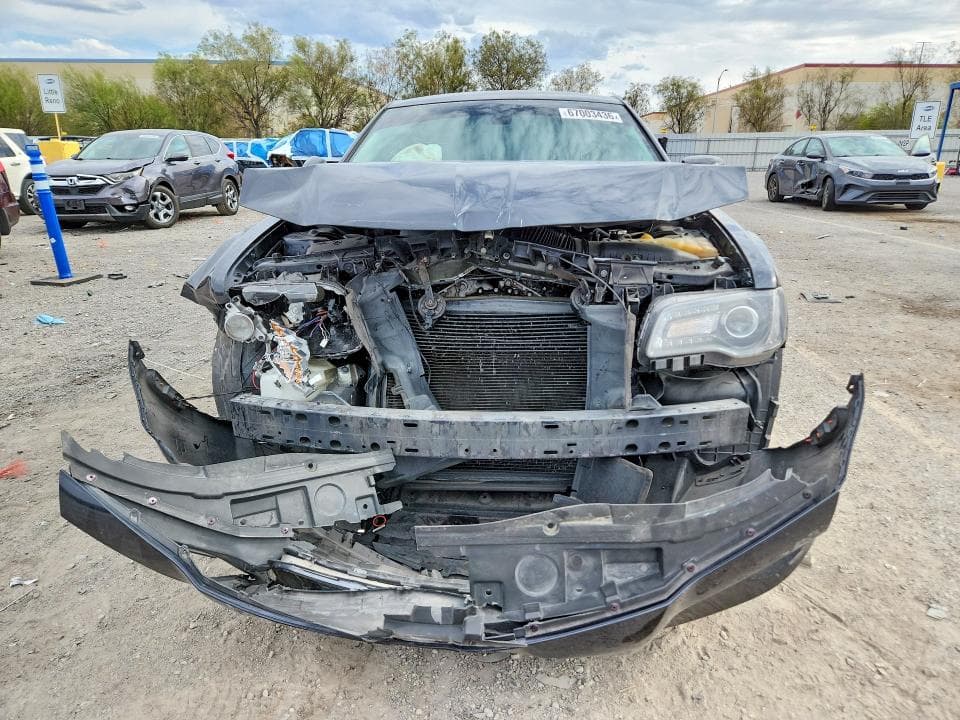 2019 CHRYSLER 300 TOURING 5