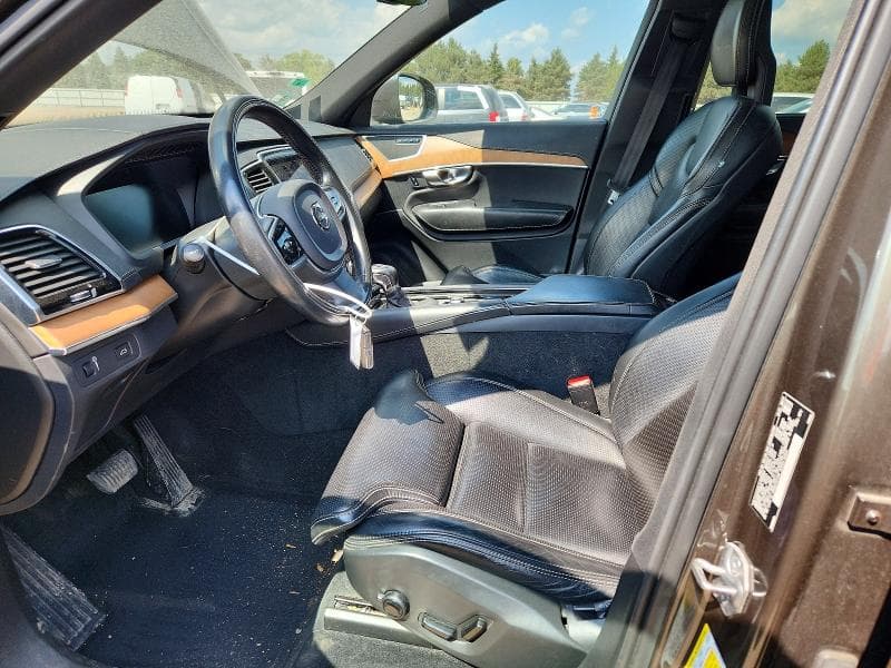 2018 VOLVO XC90 T6 7