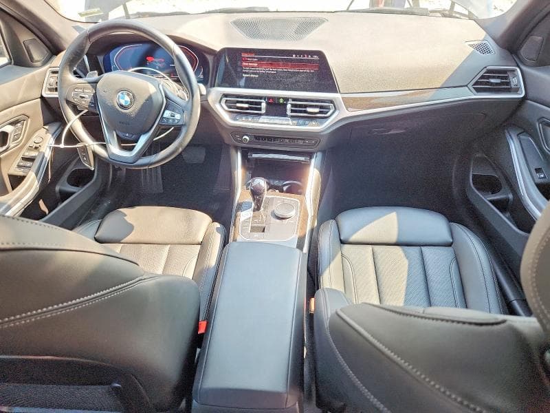 2022 BMW 330XI 8