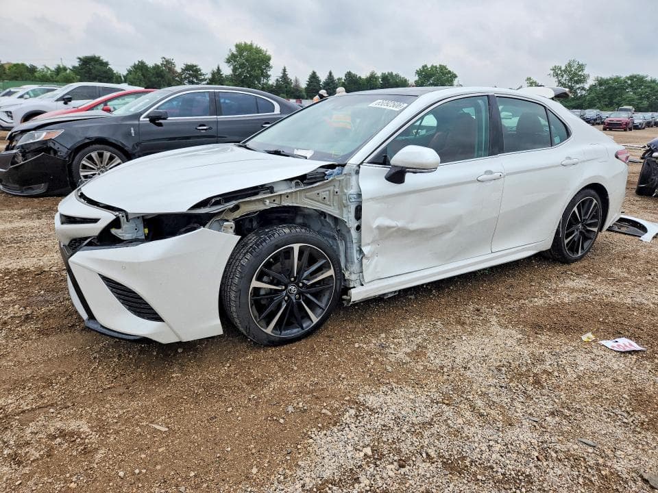 2018 TOYOTA CAMRY XSE V6 - 1