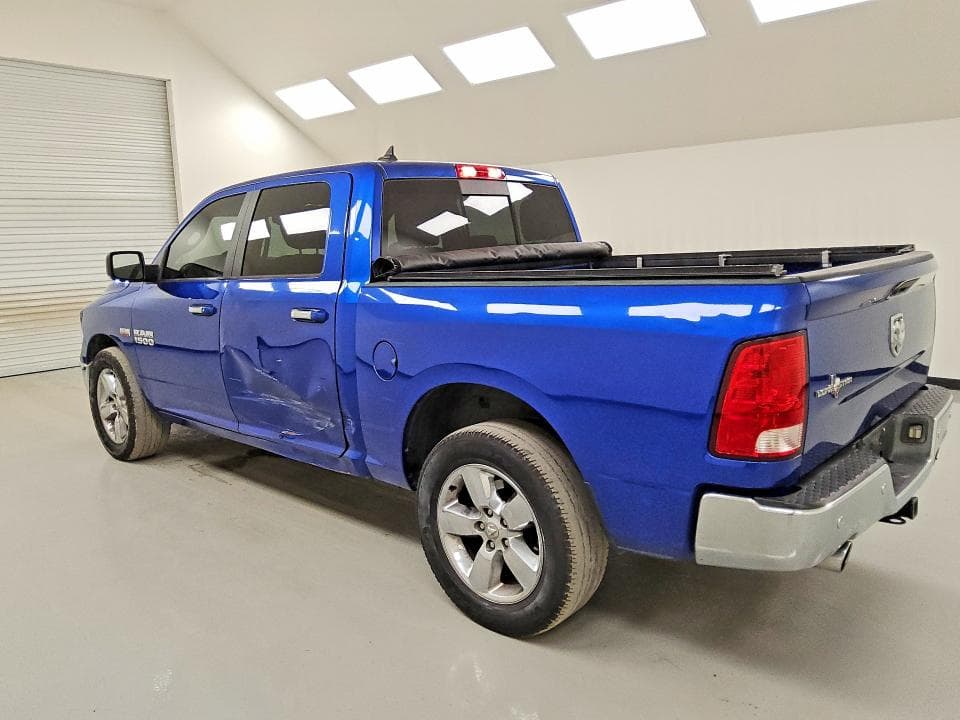 2018 RAM 1500 SLT 2