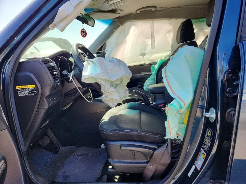 2019 KIA SOUL + 7