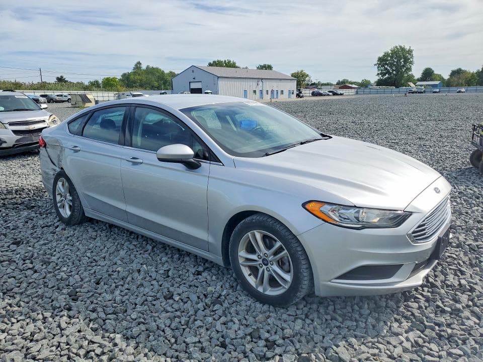 2018 FORD FUSION SE 4