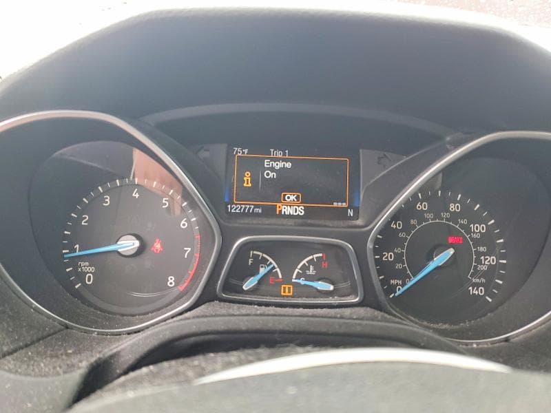 2017 FORD FOCUS SEL 9