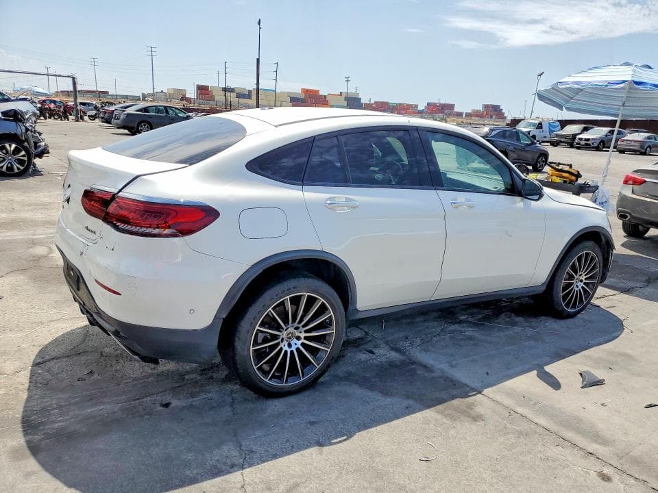 2021 MERCEDES-BENZ GLC COUPE 300 4MATIC 3