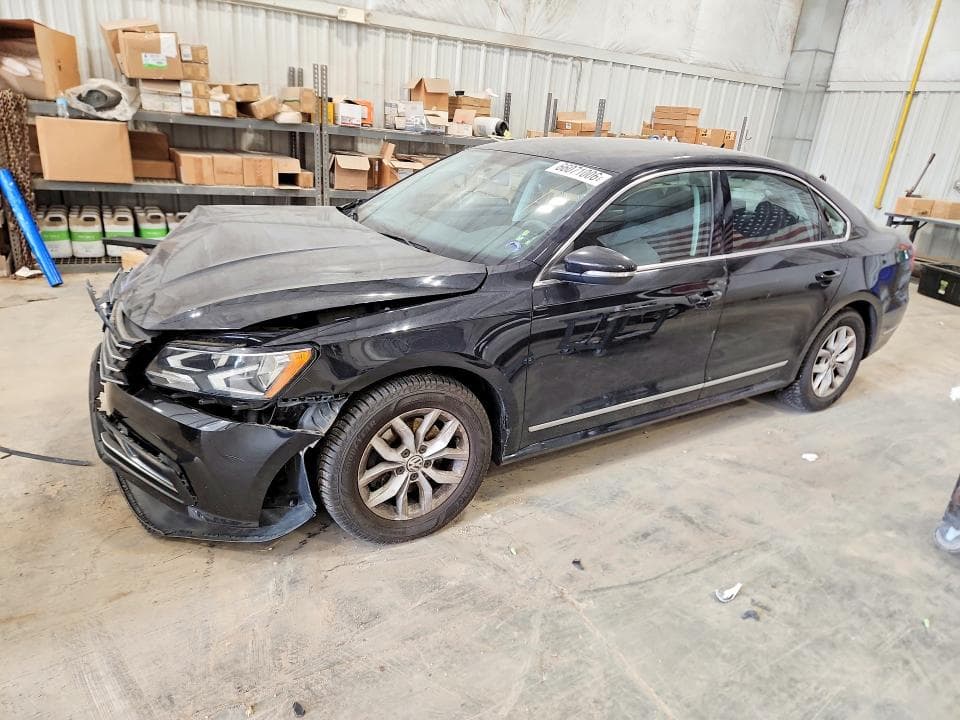 2017 VOLKSWAGEN PASSAT S - 1