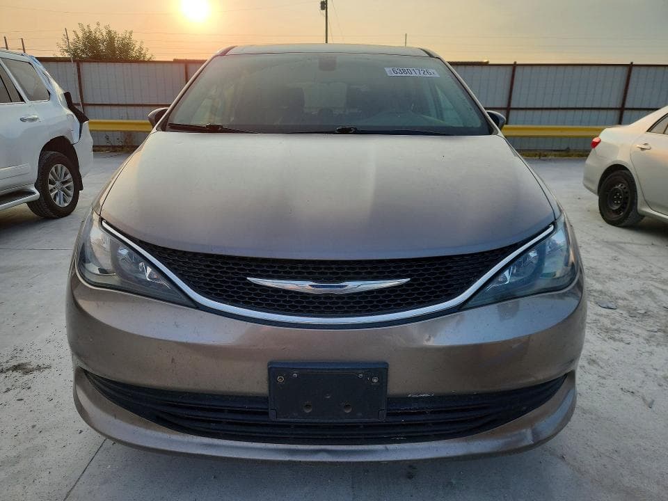2017 CHRYSLER PACIFICA TOURING 5