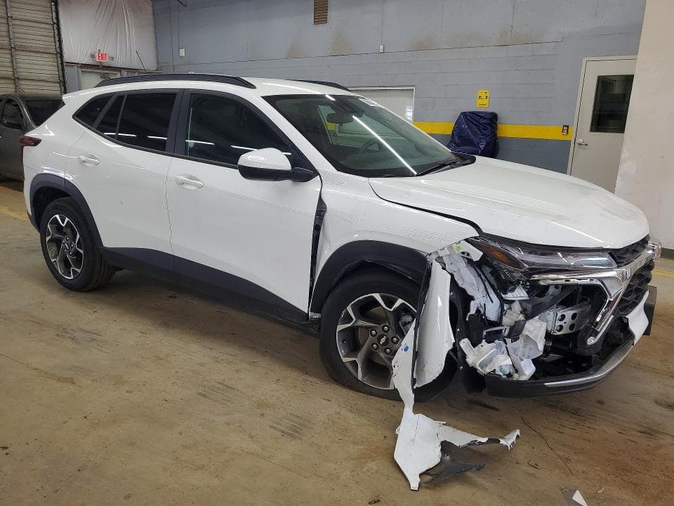 2026 CHEVROLET TRAX 1LT 4